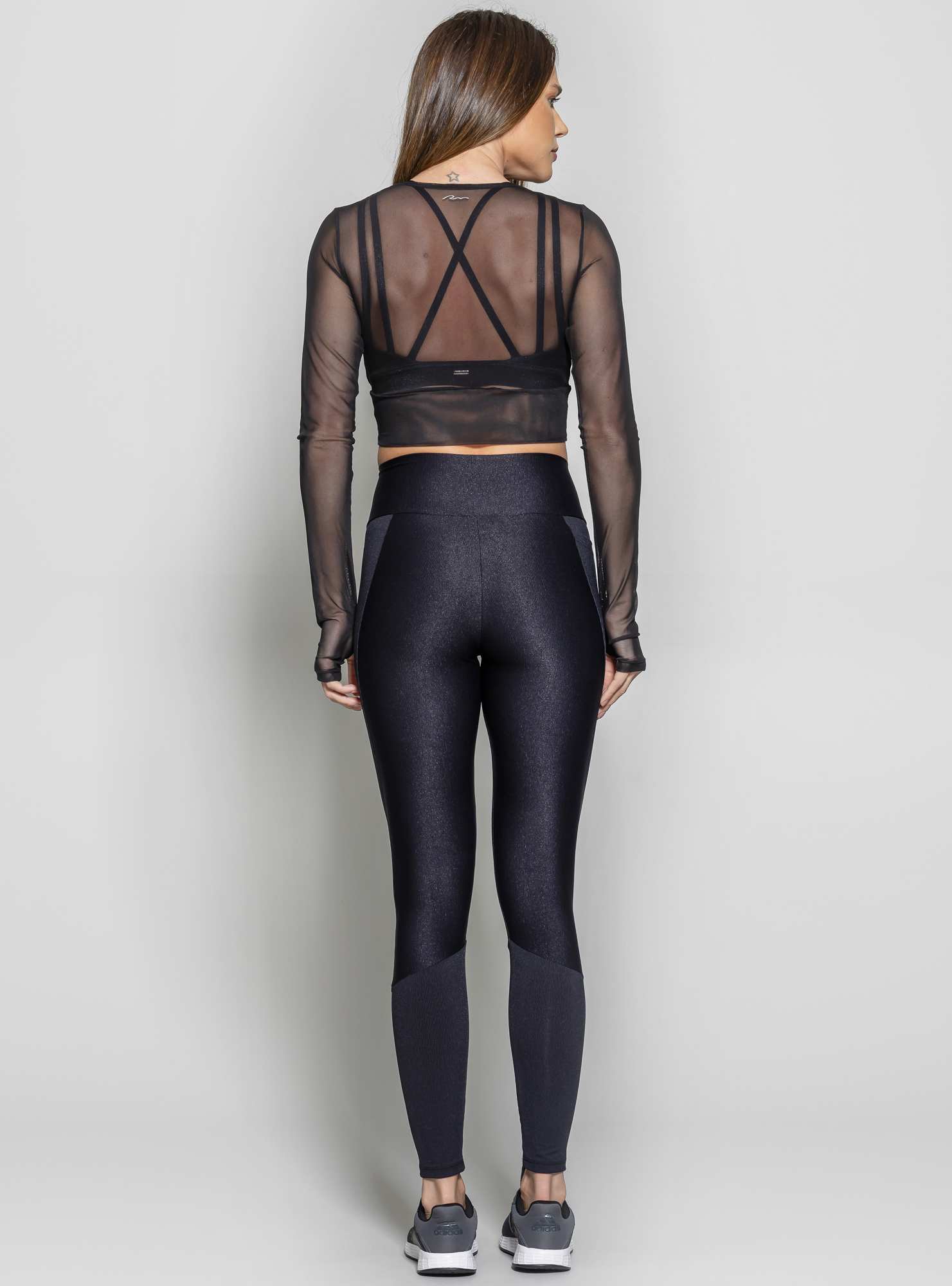 Blusa Manga Longa Glow Preto