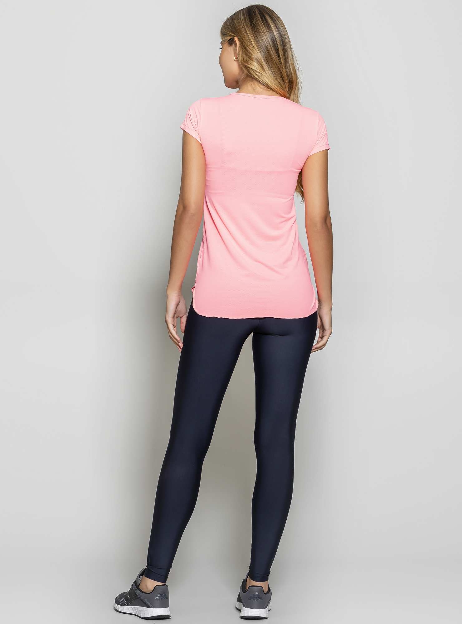Blusa Alongada Essencial Rosa 17