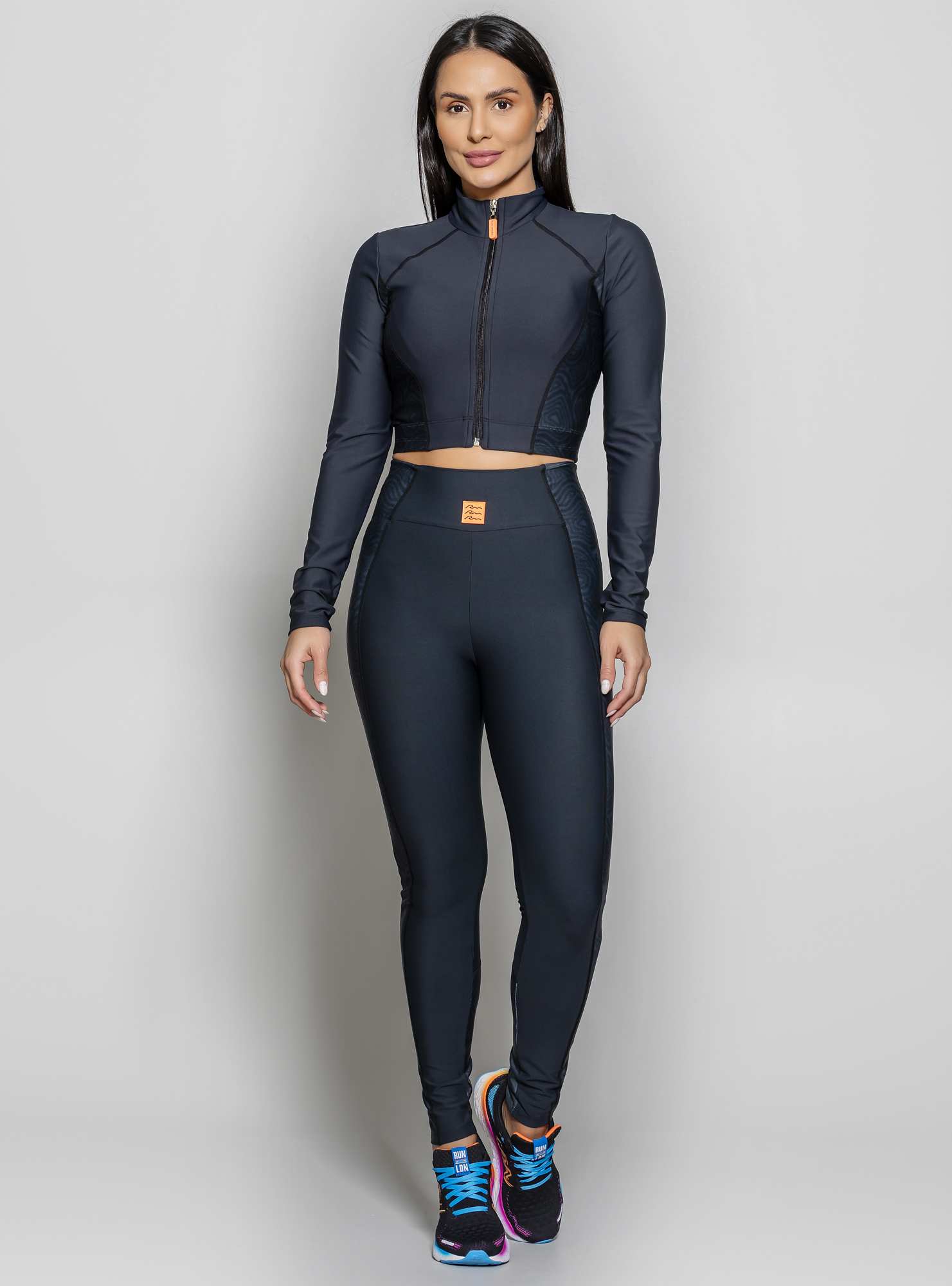 Jaqueta Cropped Unique Preto / Su 020