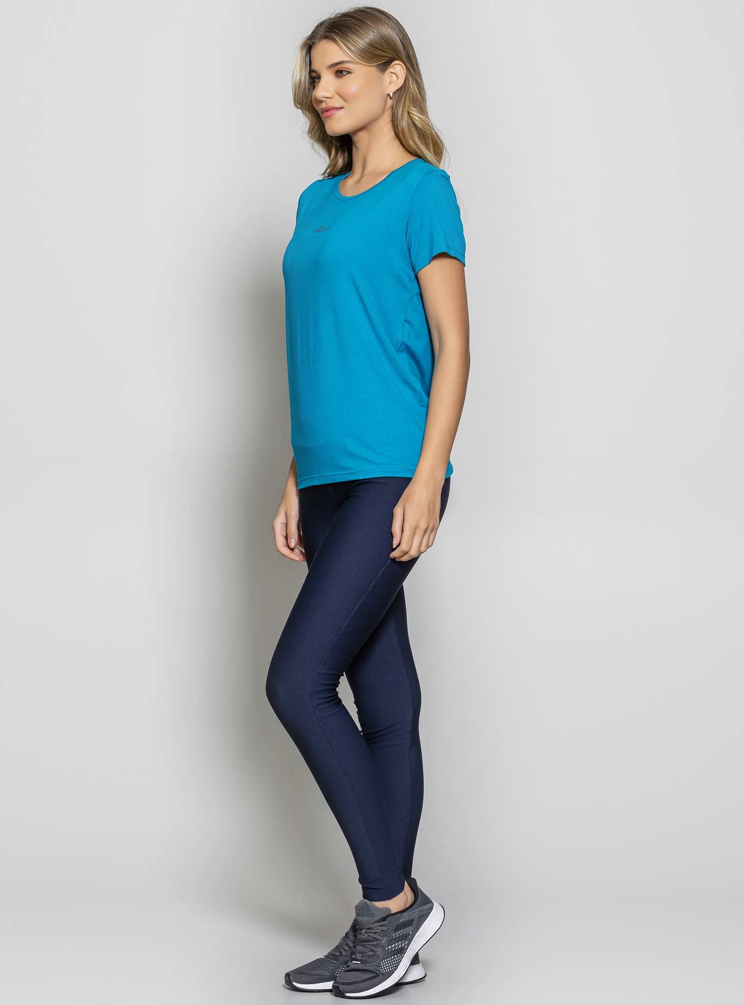T-Shirt Malha Viscose Athleisure Azul 16