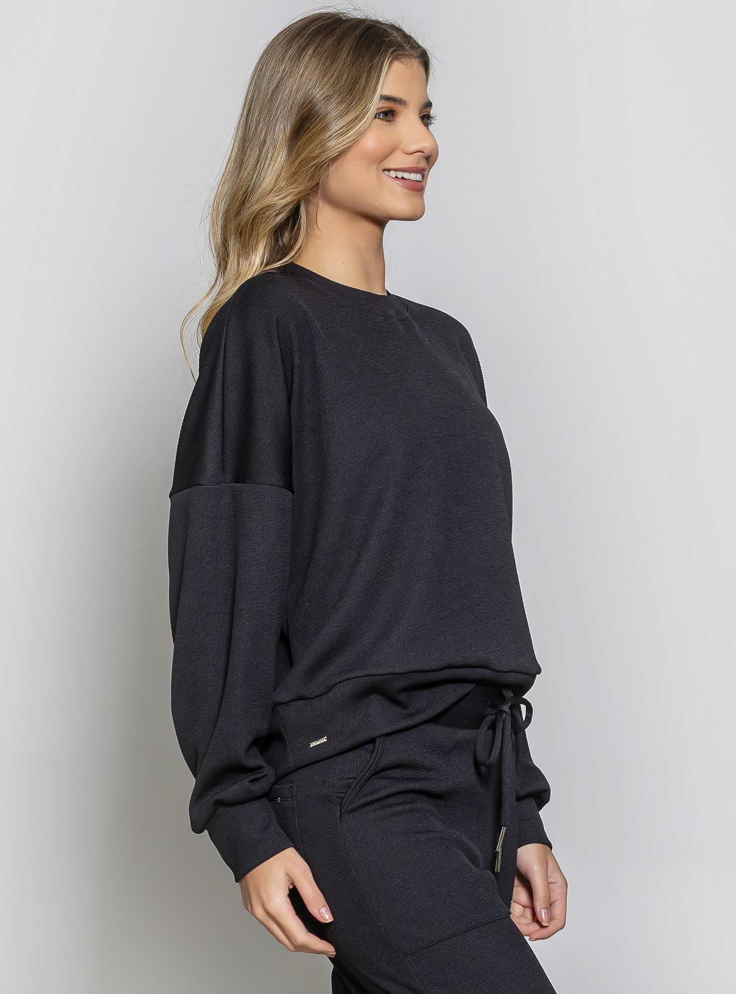 Blusão clean Cozy Preto