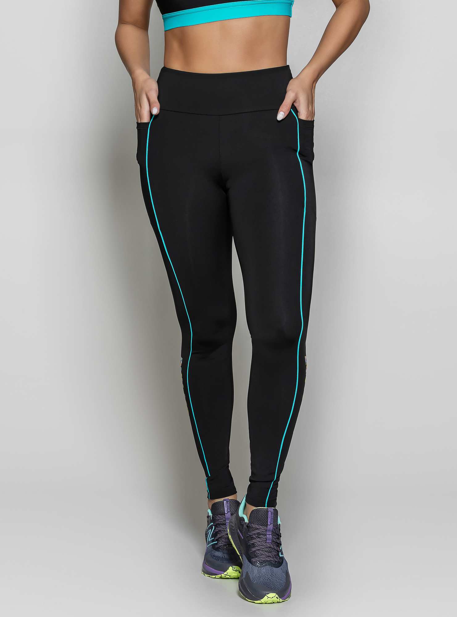 Legging com bolso Running Preto 02 / Azul 04