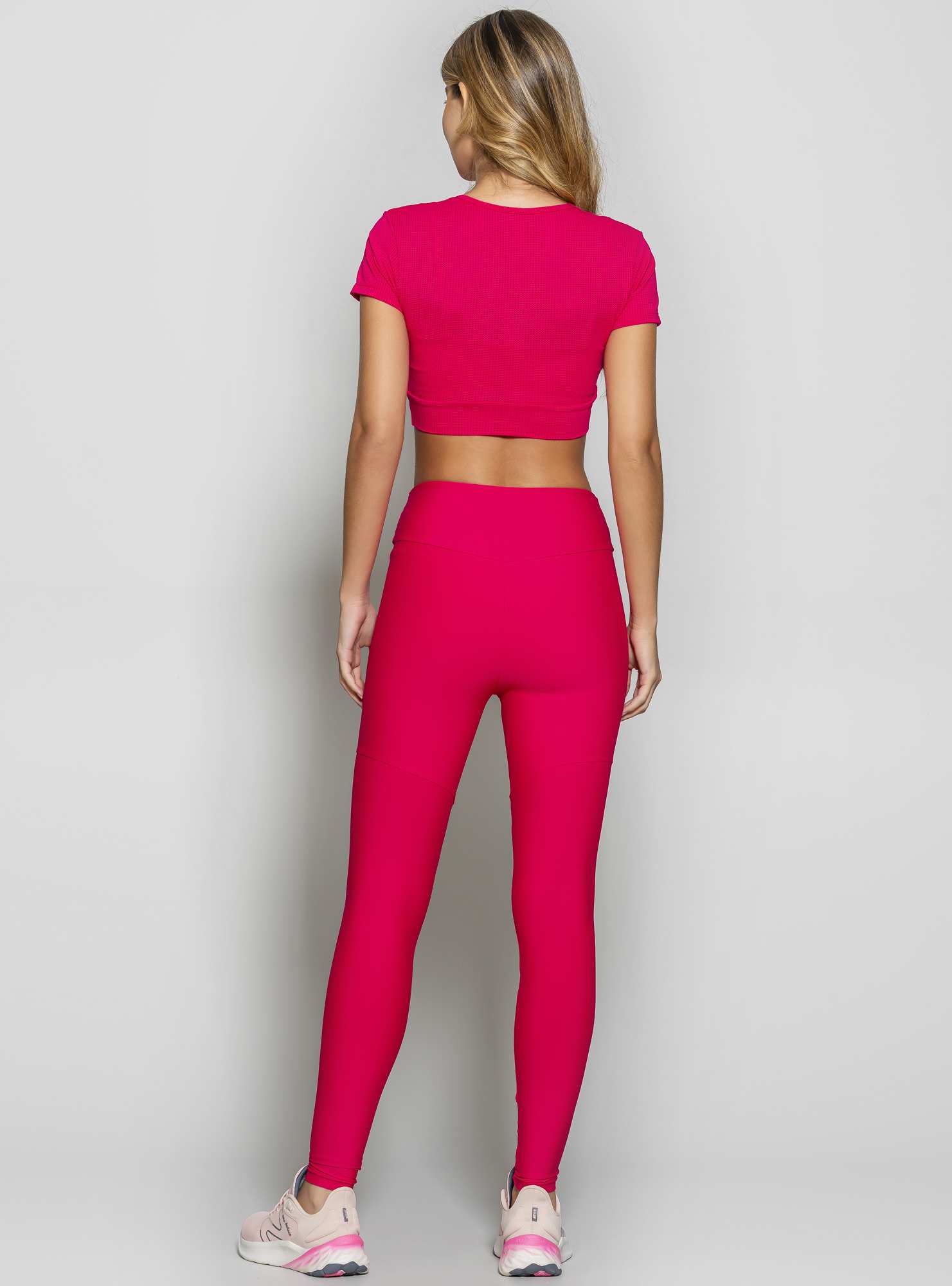 Blusa Cropped Essencial Rosa 09