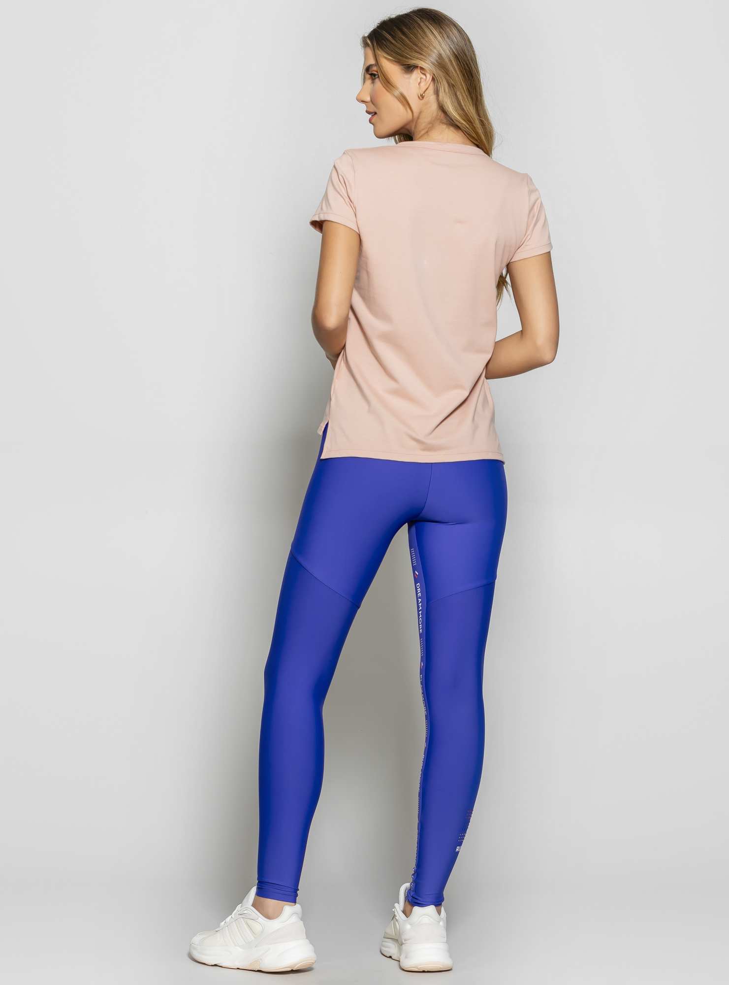 T-Shirt Graphic Rosa 20