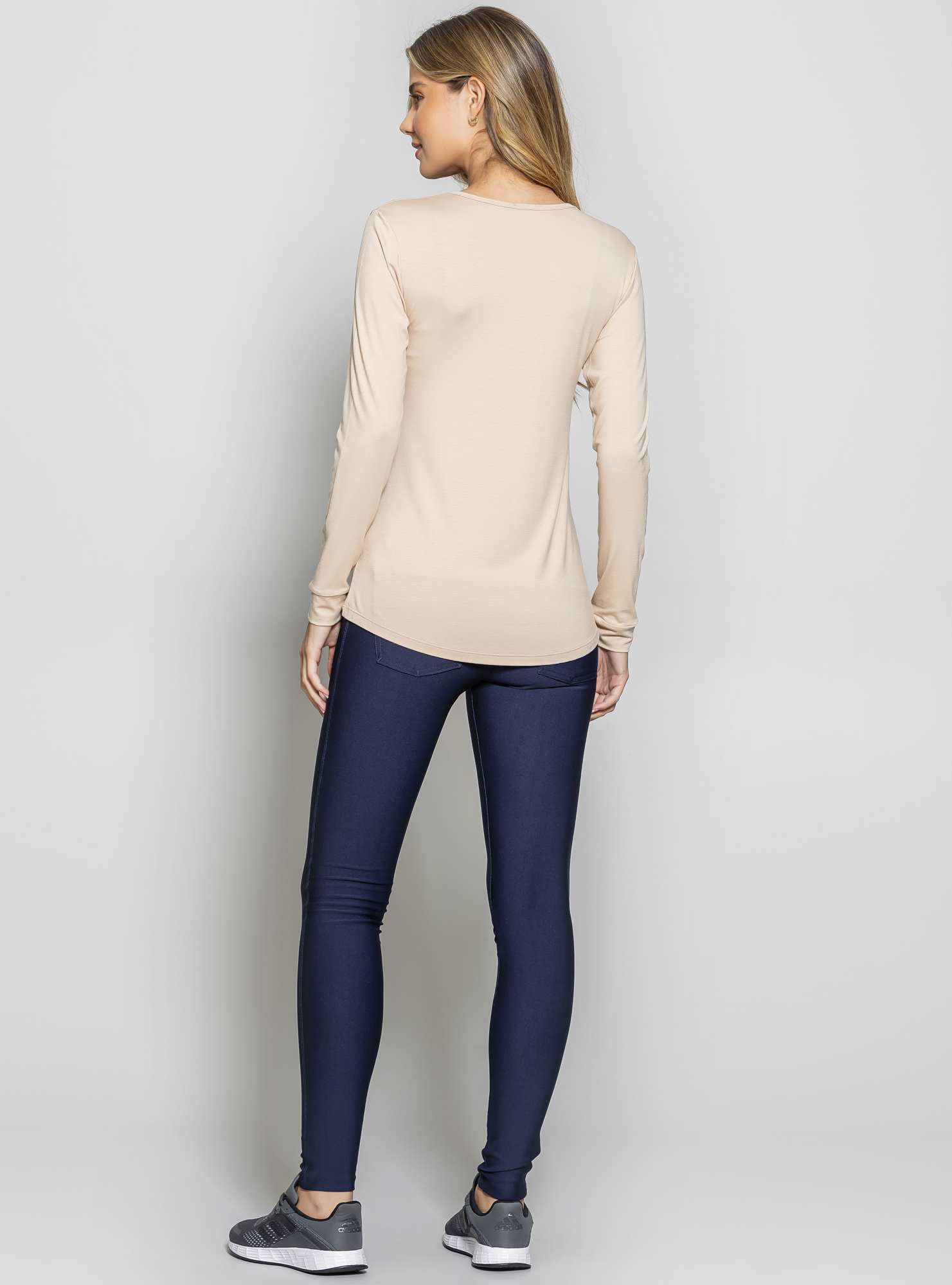 Blusa Alongada Athleisure Bege 01