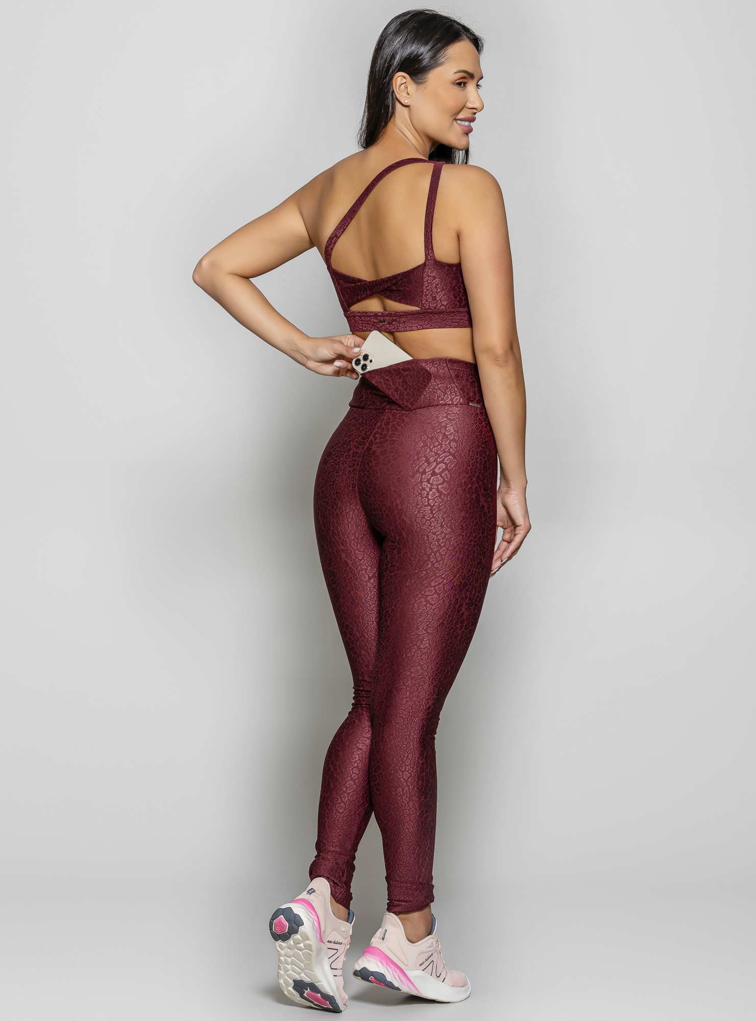Legging com Bolso Texture Bordo 03