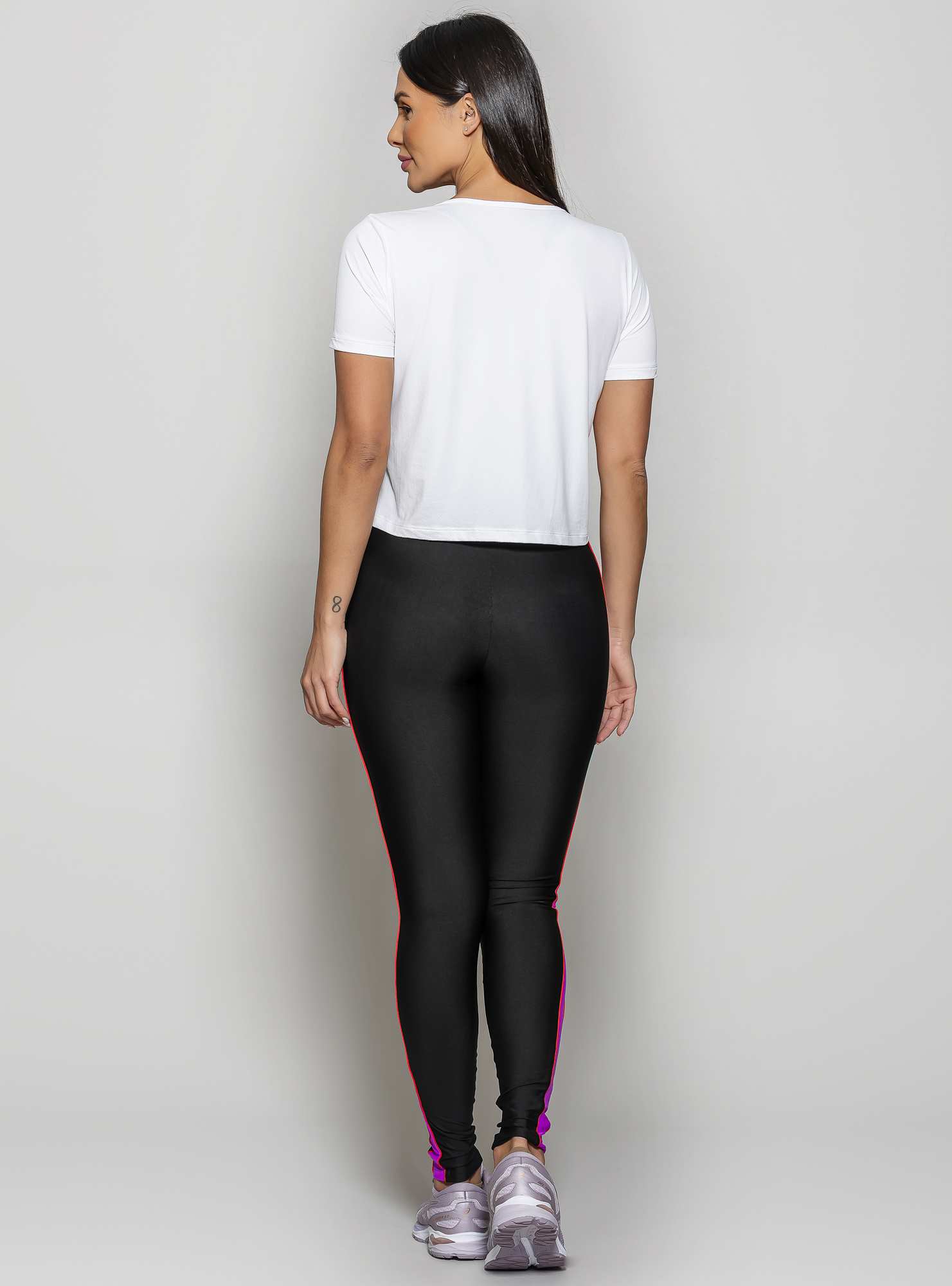 Blusa Boxy Ultracool Fit Branco / Roxo 13