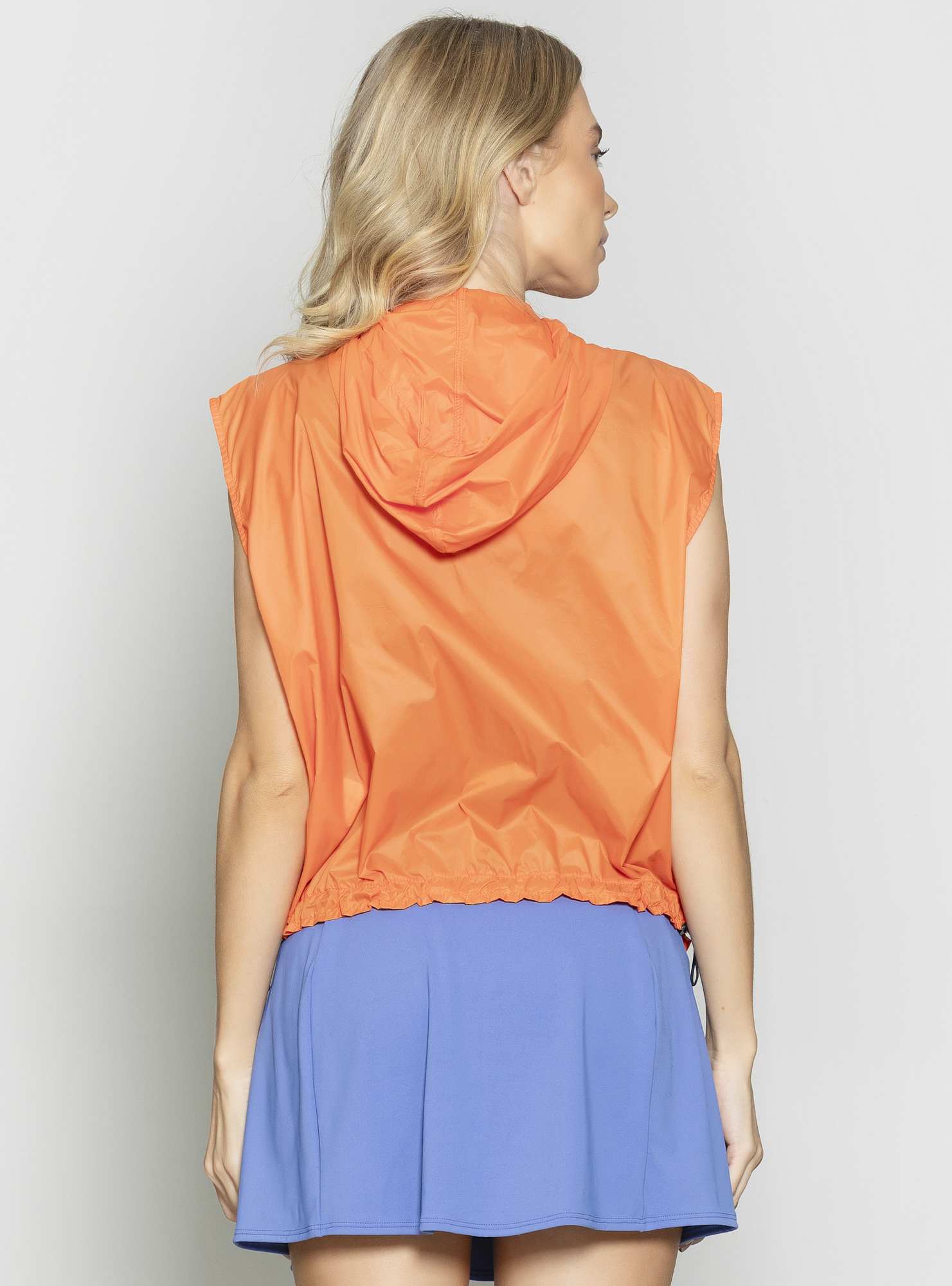 Colete Com Capuz Utility Laranja 04