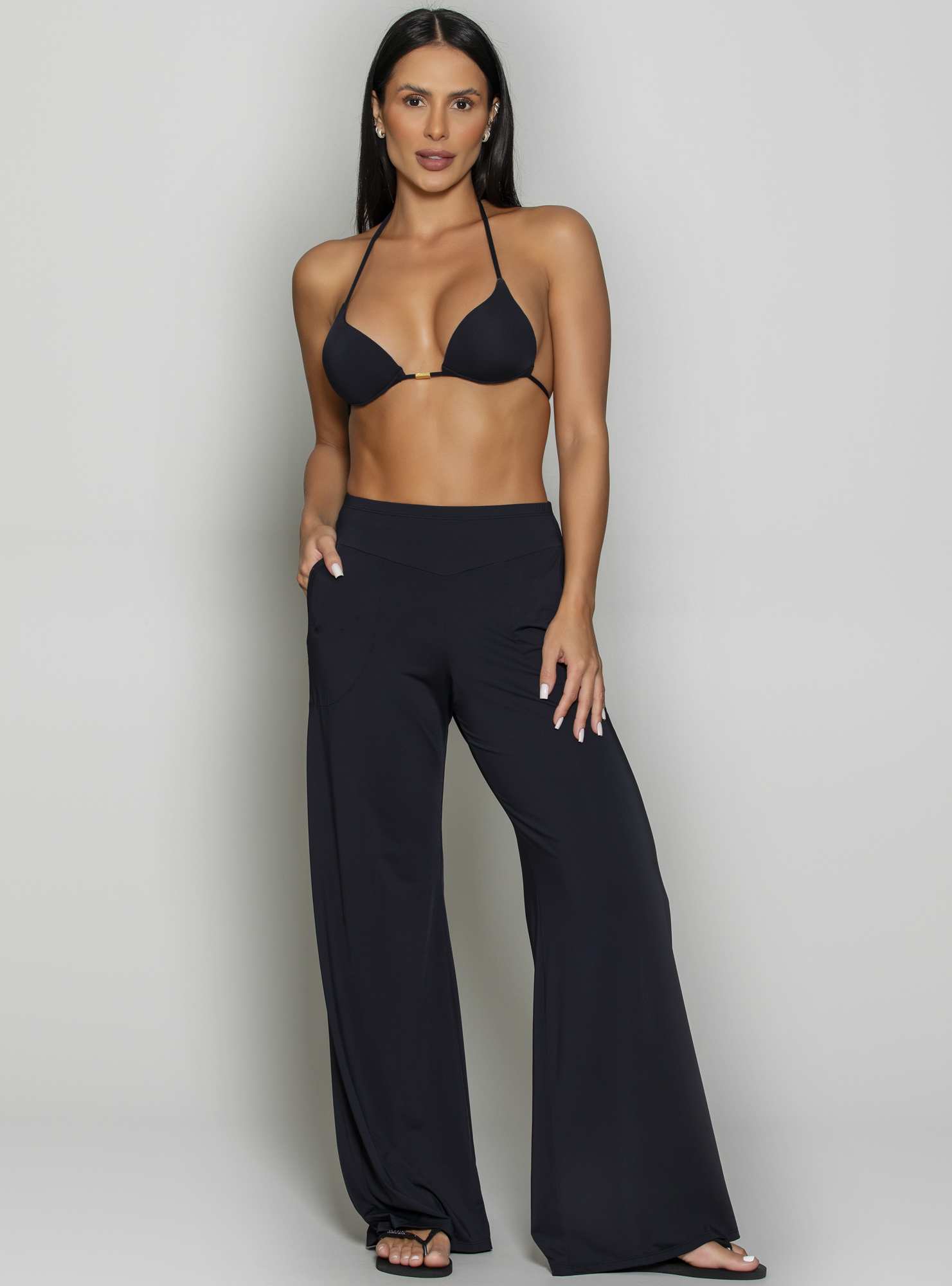 Calça Pantalona Essencial Preto