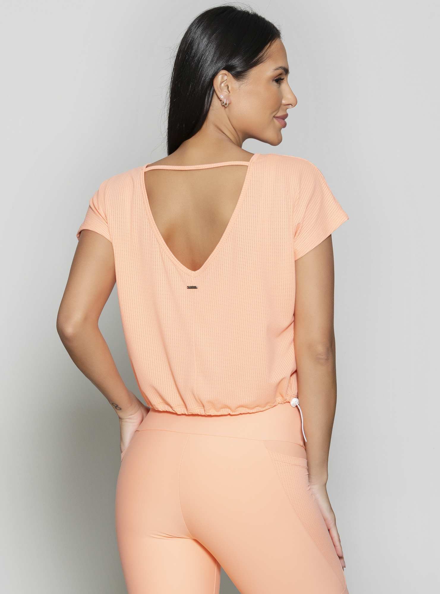 Blusa Com Fenda Essencial Laranja 24