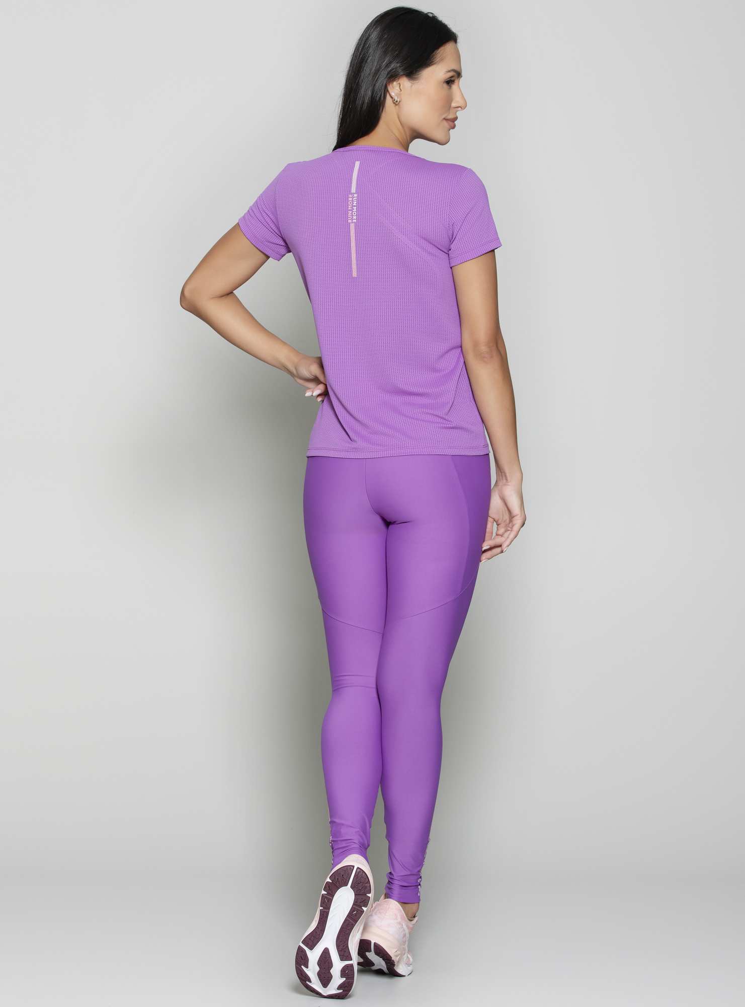 T-Shirt Outlines Roxo 07 / Laranja 24
