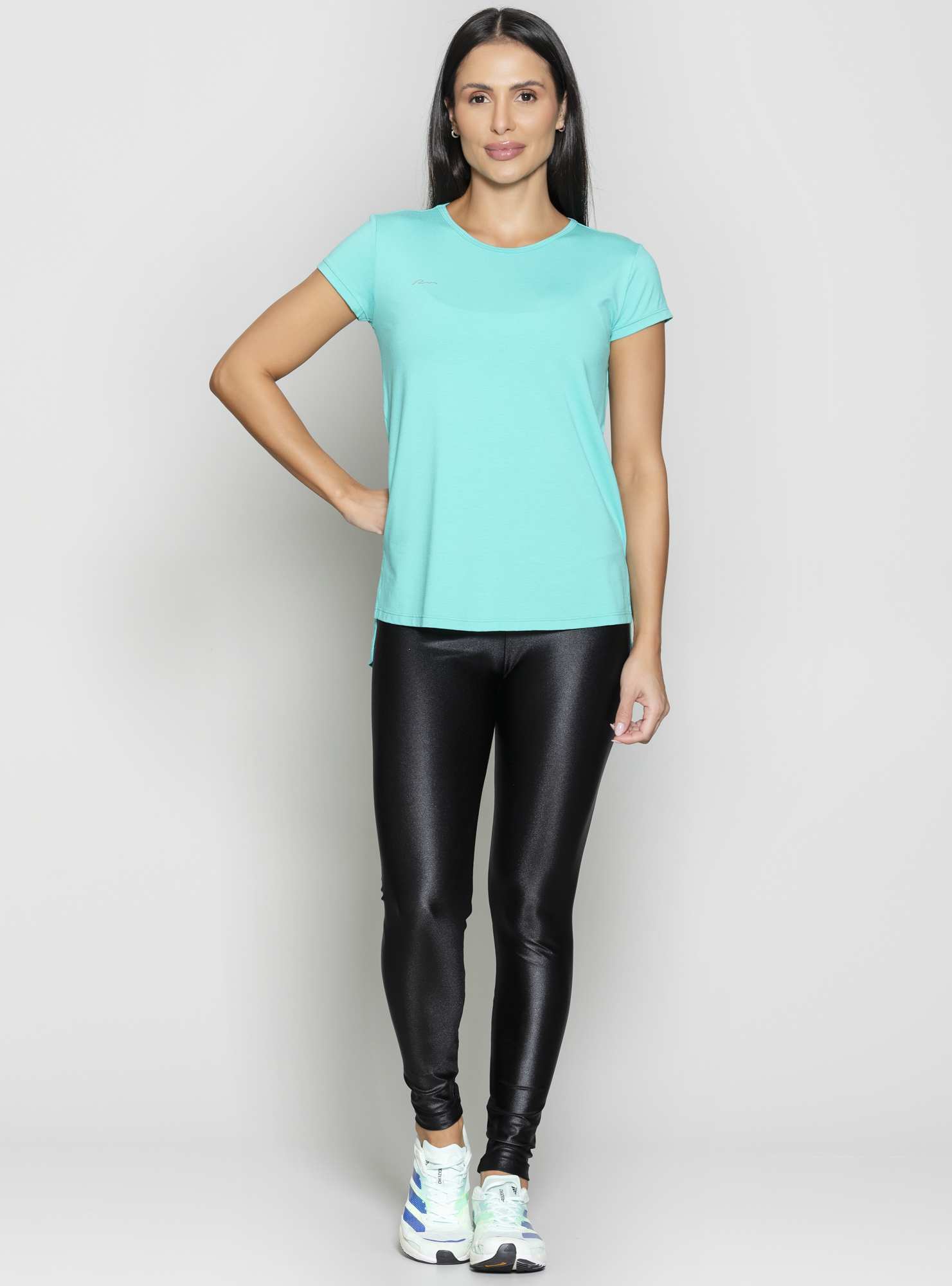 Blusa Alongada Athleisure Verde 14