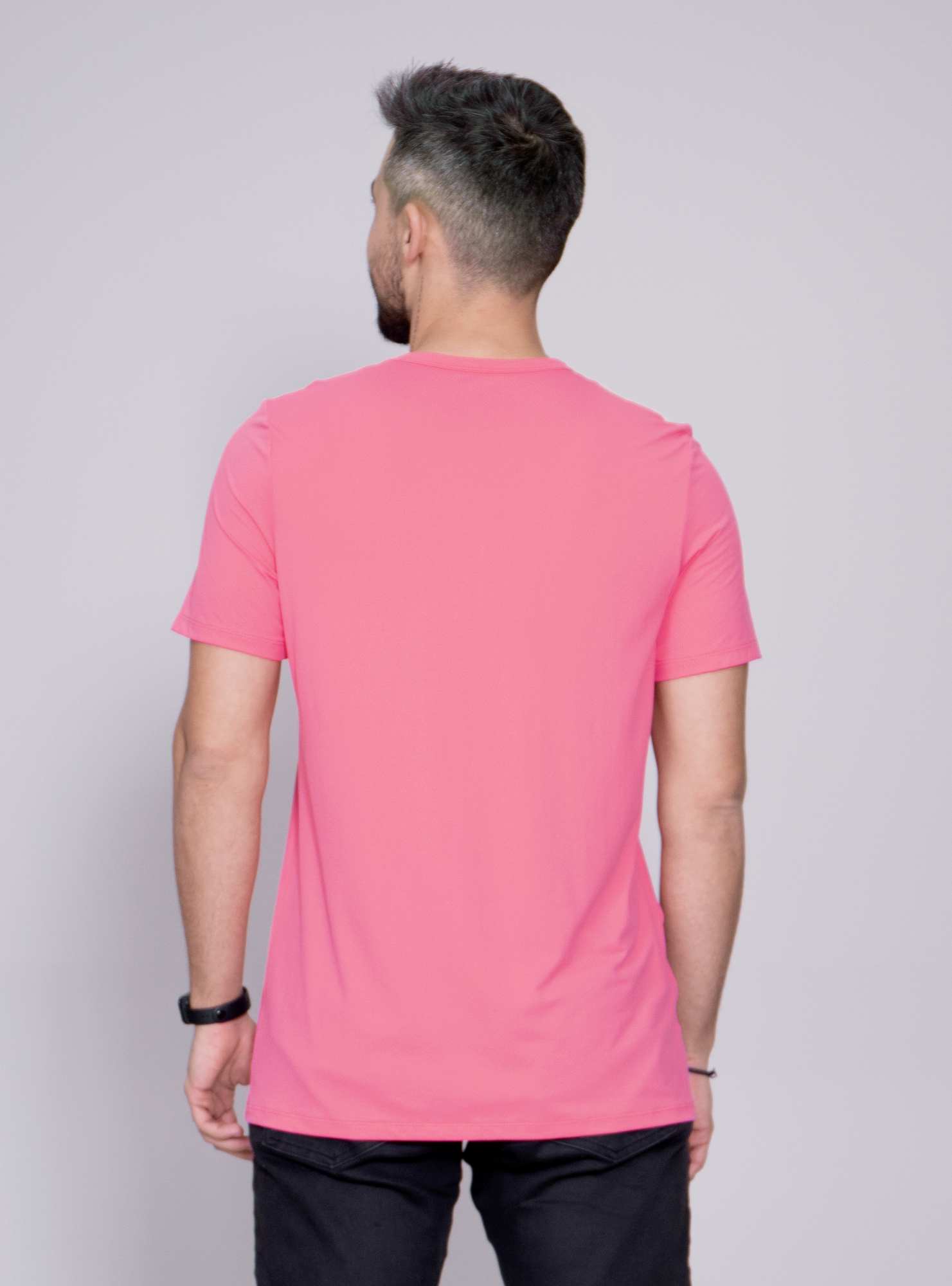 Camiseta Masculina Essencial Rosa 06