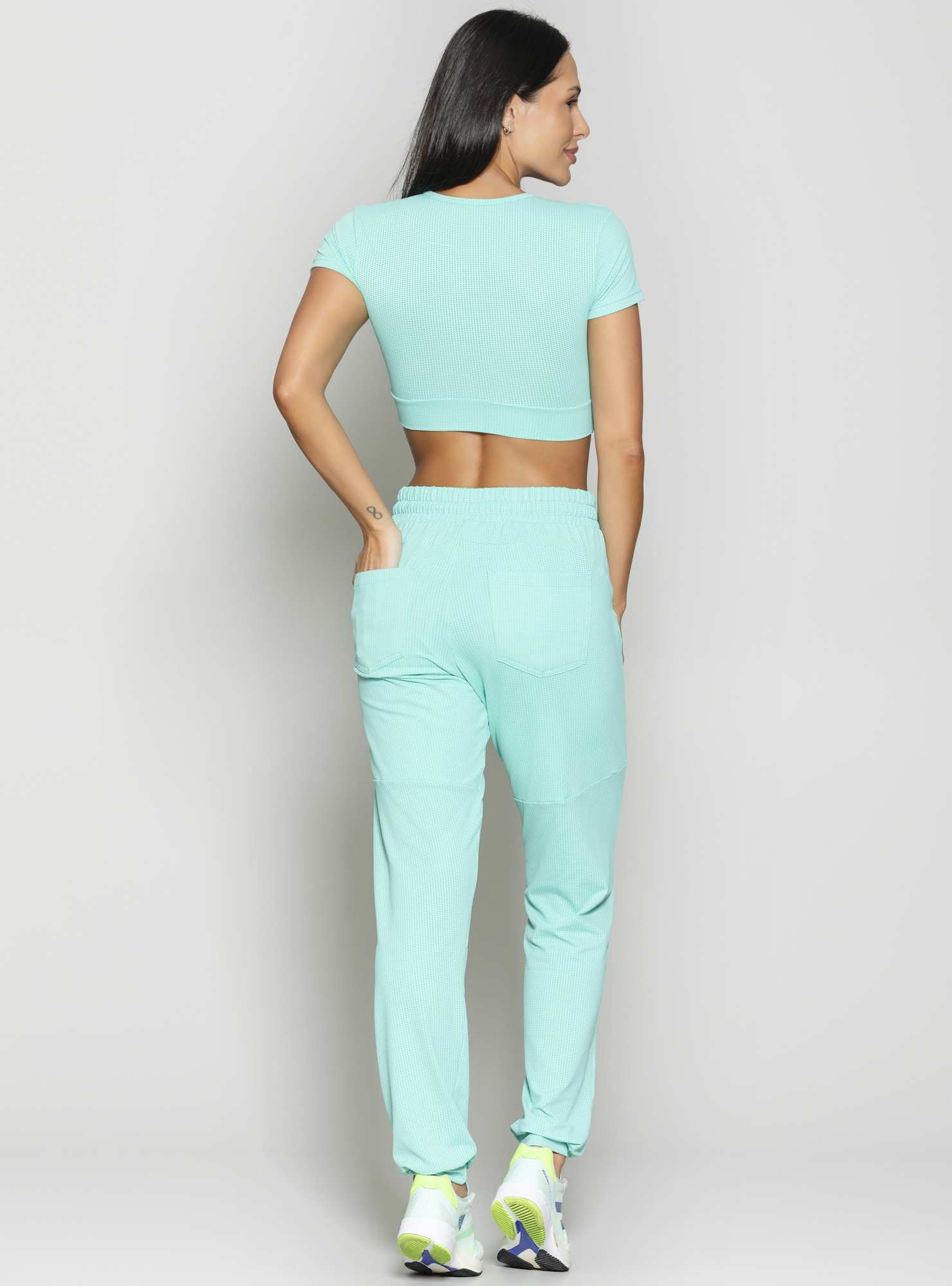 Blusa Cropped Essencial Verde 14