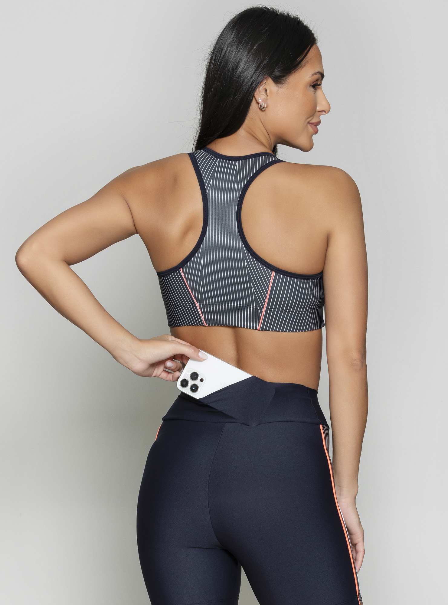 Bermida Com Bolso Stripes Preto / Suf 105