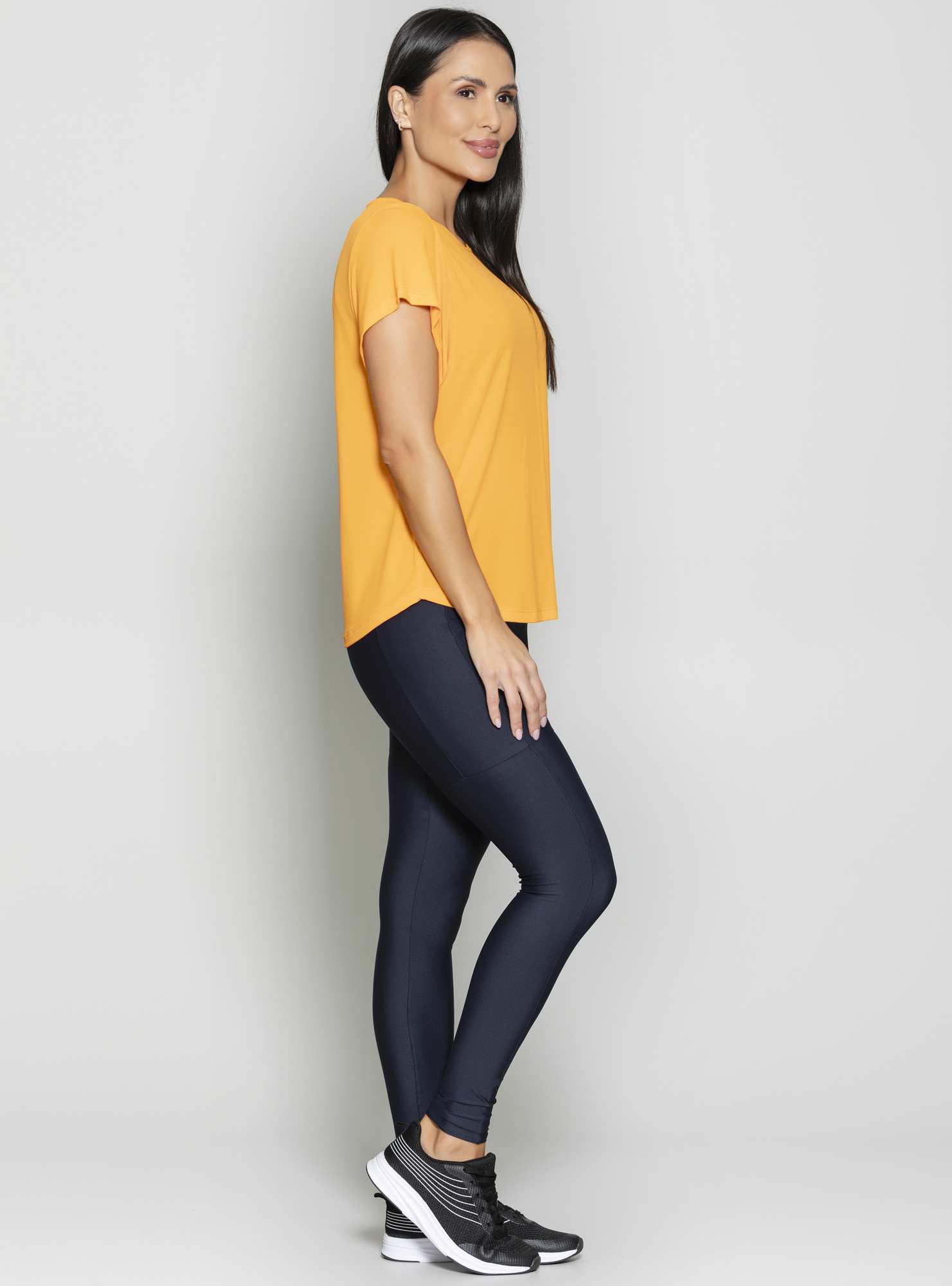 Blusa Decote Redondo Sport Laranja 21