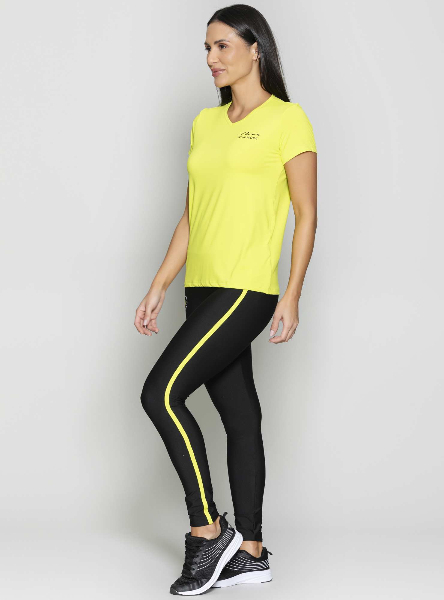 T-Shirt Essencial Verde 03 / Preto