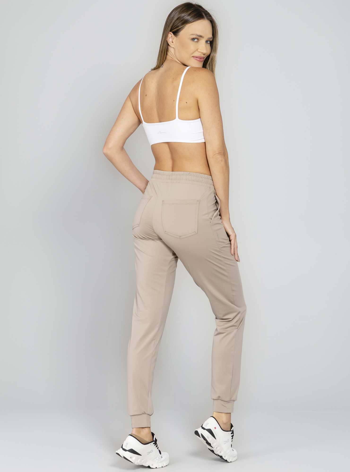 Calça Jogger Térmica Leve Bege 05