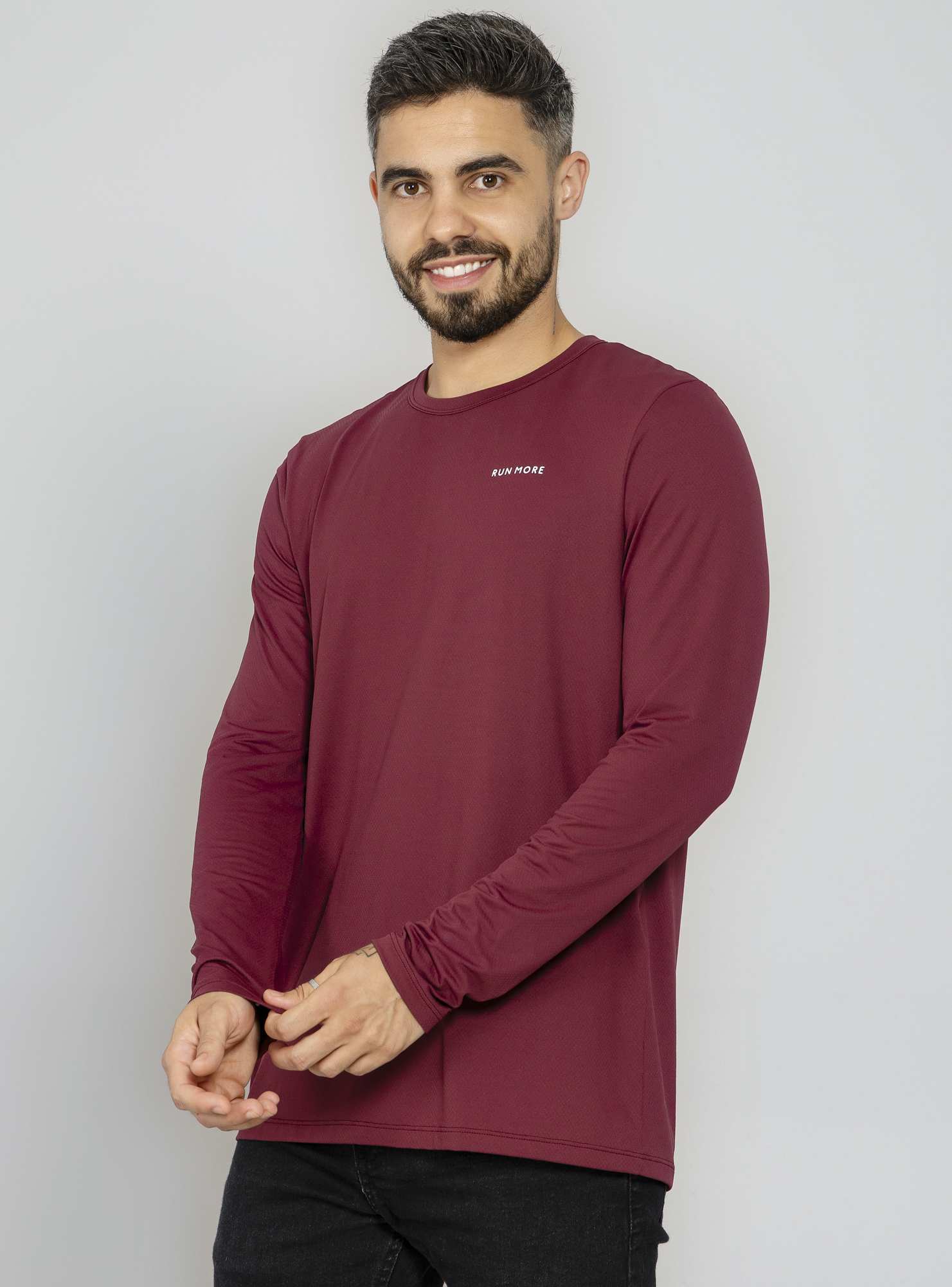 Camiseta Manga Longa Essencial Bordo 03