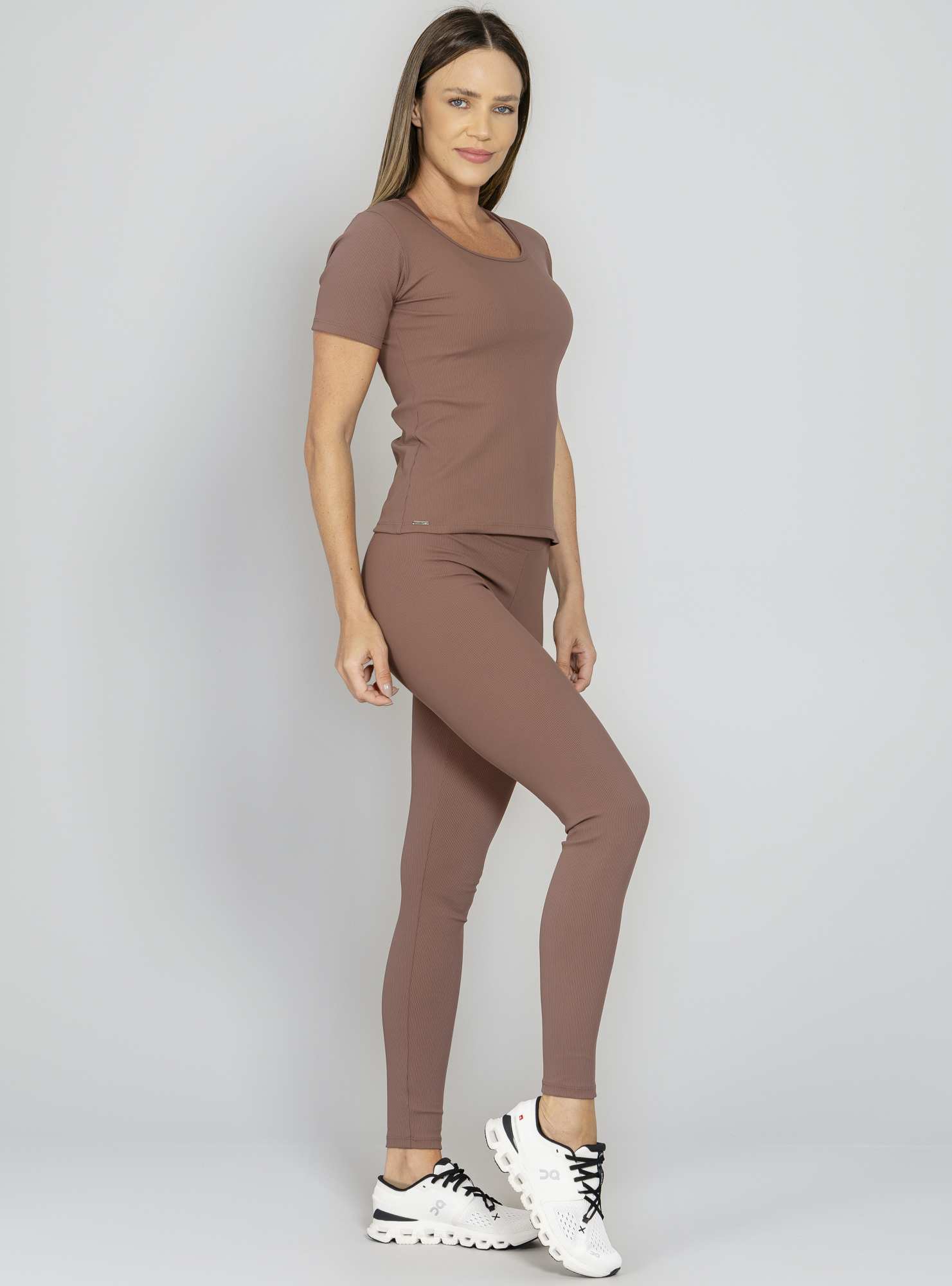Blusa Canelada Marrom 06