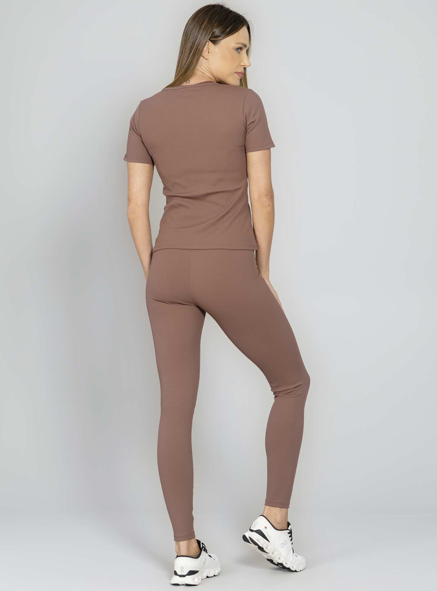 Blusa Canelada Marrom 06