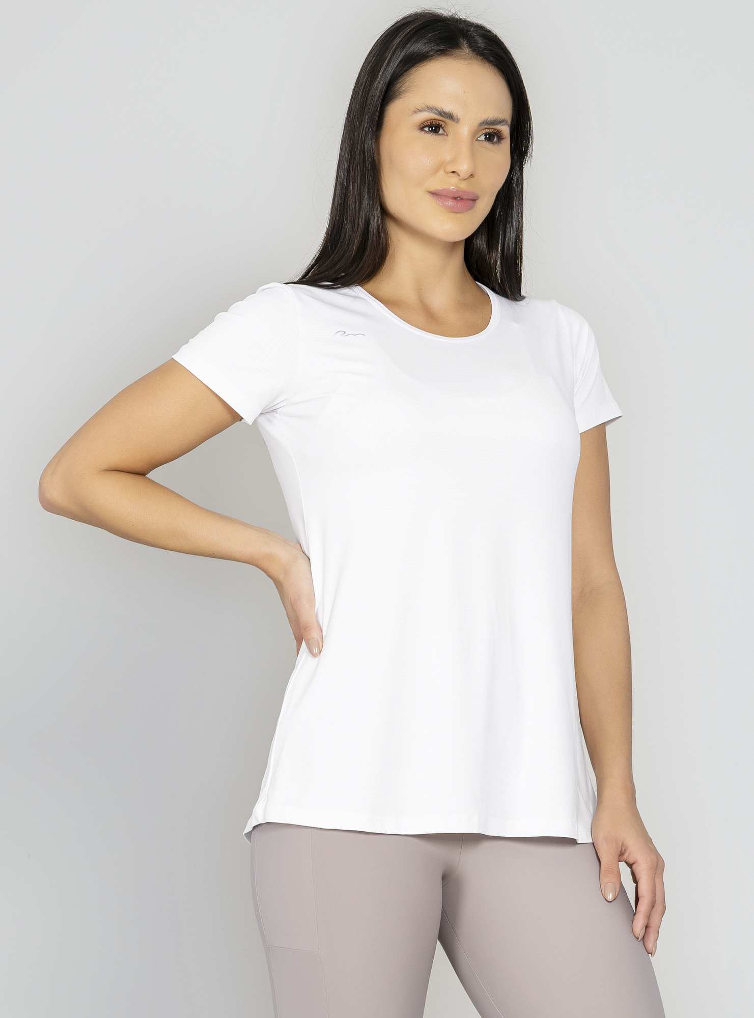 Blusa Alongada Essencial Branco