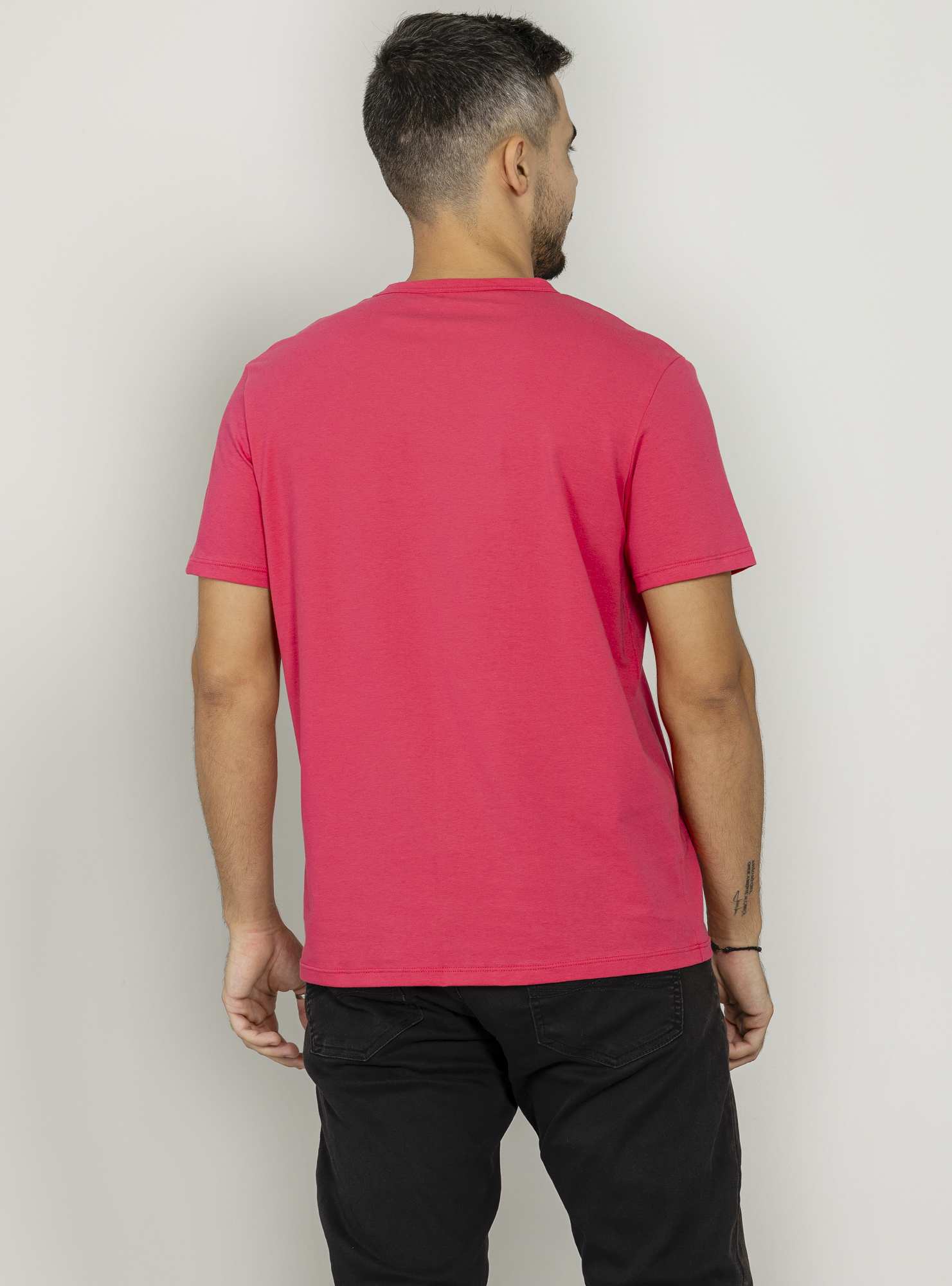 Camiseta Masculina Essencial Rosa 06