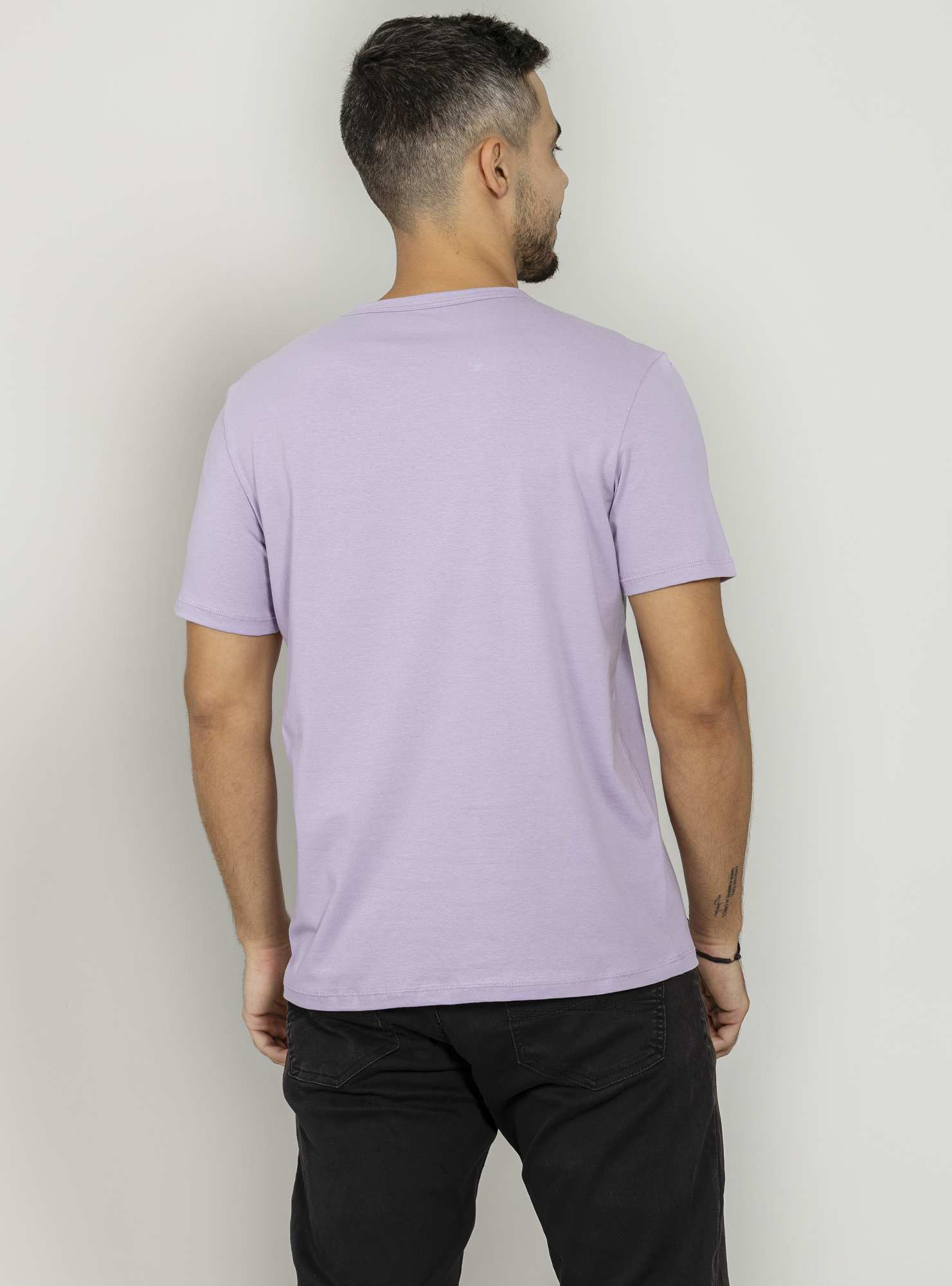 Camiseta Masculina Essencial Roxo 23