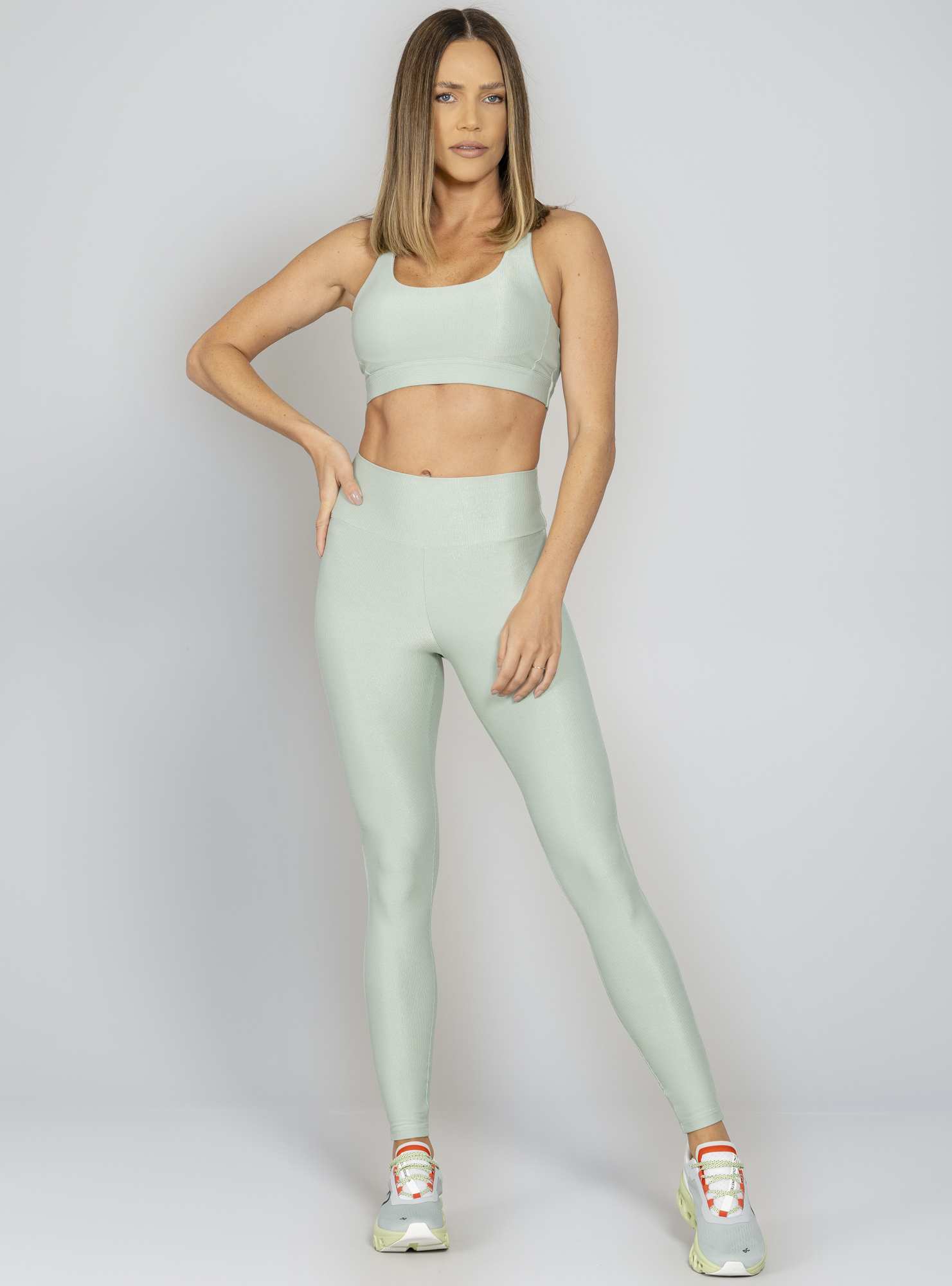 Top Glow Essencial Verde 49