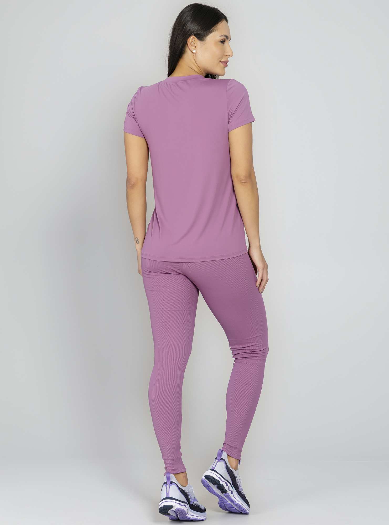 T-Shirt Fit Collection Roxo 25