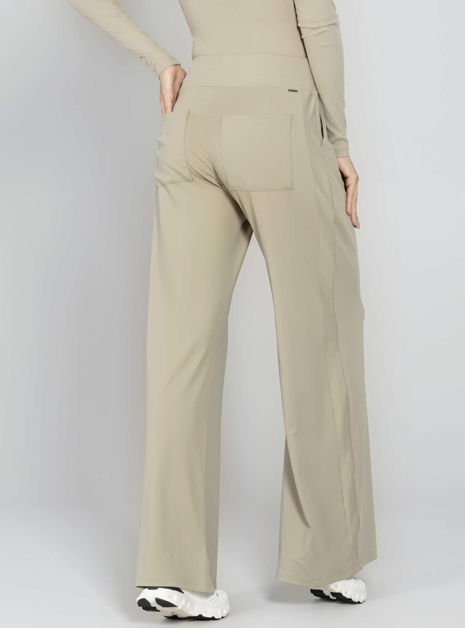Calça Pantalona Blend Verde 24