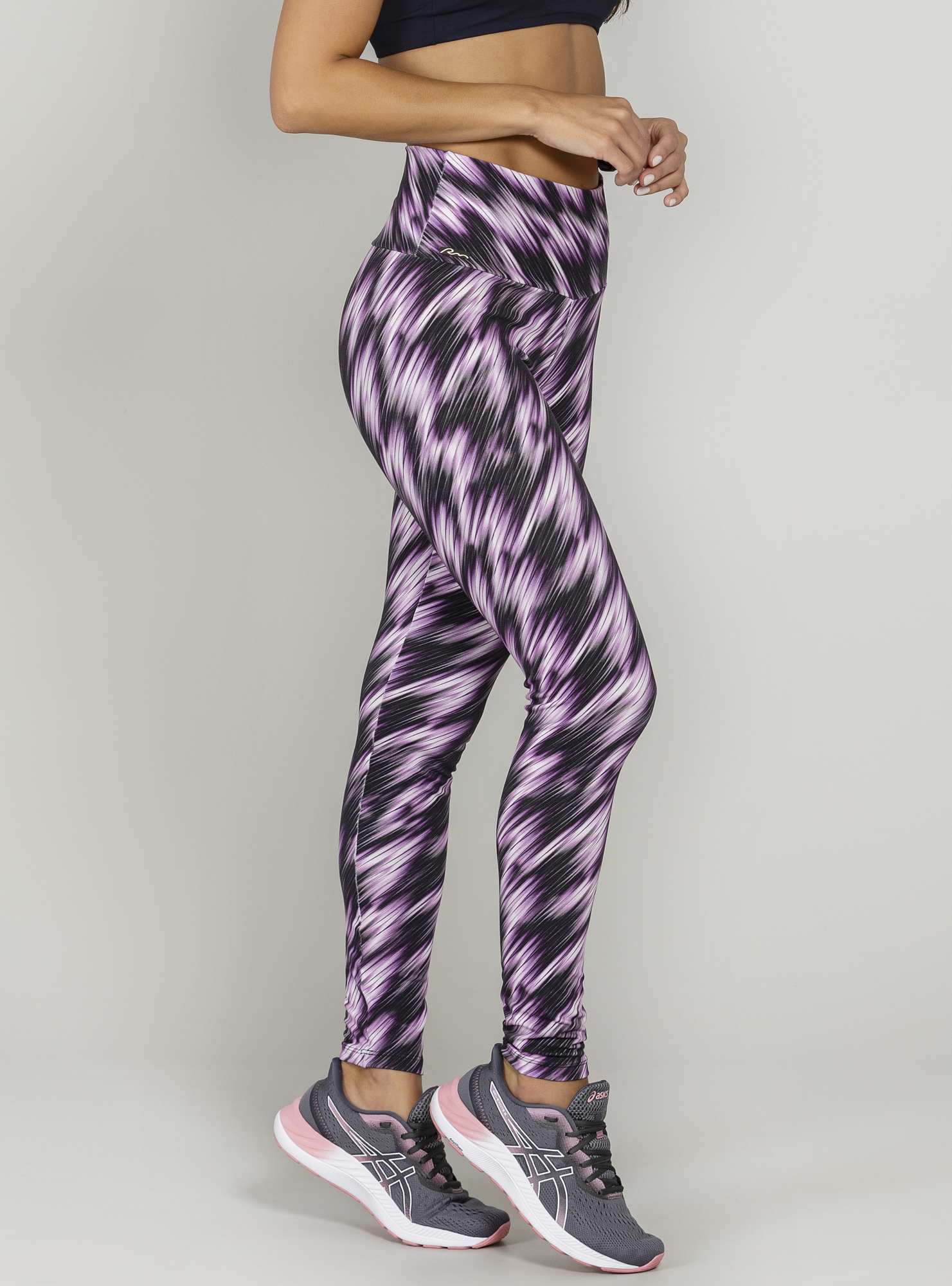 Legging Cós Alto Essencial Digital 237